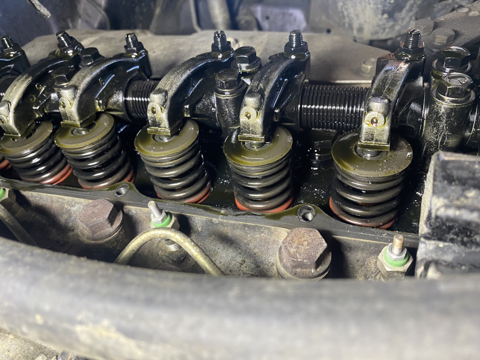 Меняем прокладку клапанной крышки и многое другое — Nissan Datsun (D22 ...