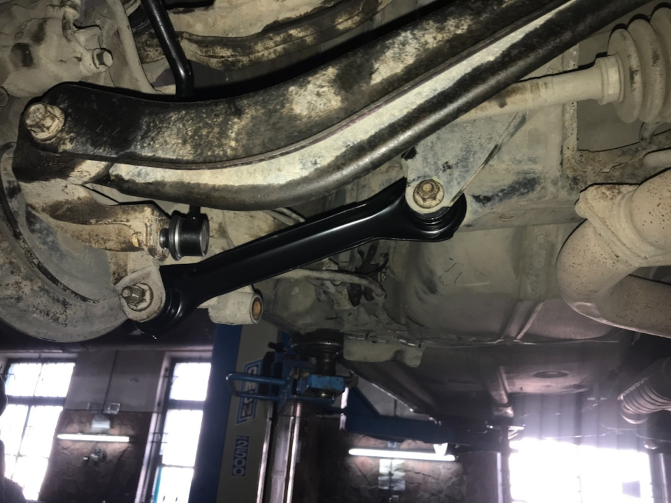 новые оригинальные косточки — Subaru Legacy Outback (BE/BH)