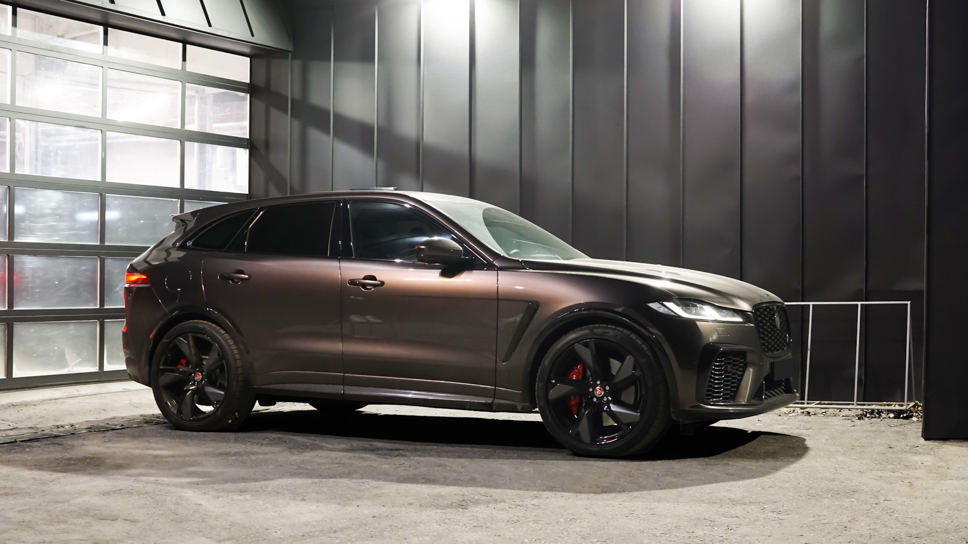 Jaguar F-Pace 5.0 бензиновый 2022 | SVR на DRIVE2