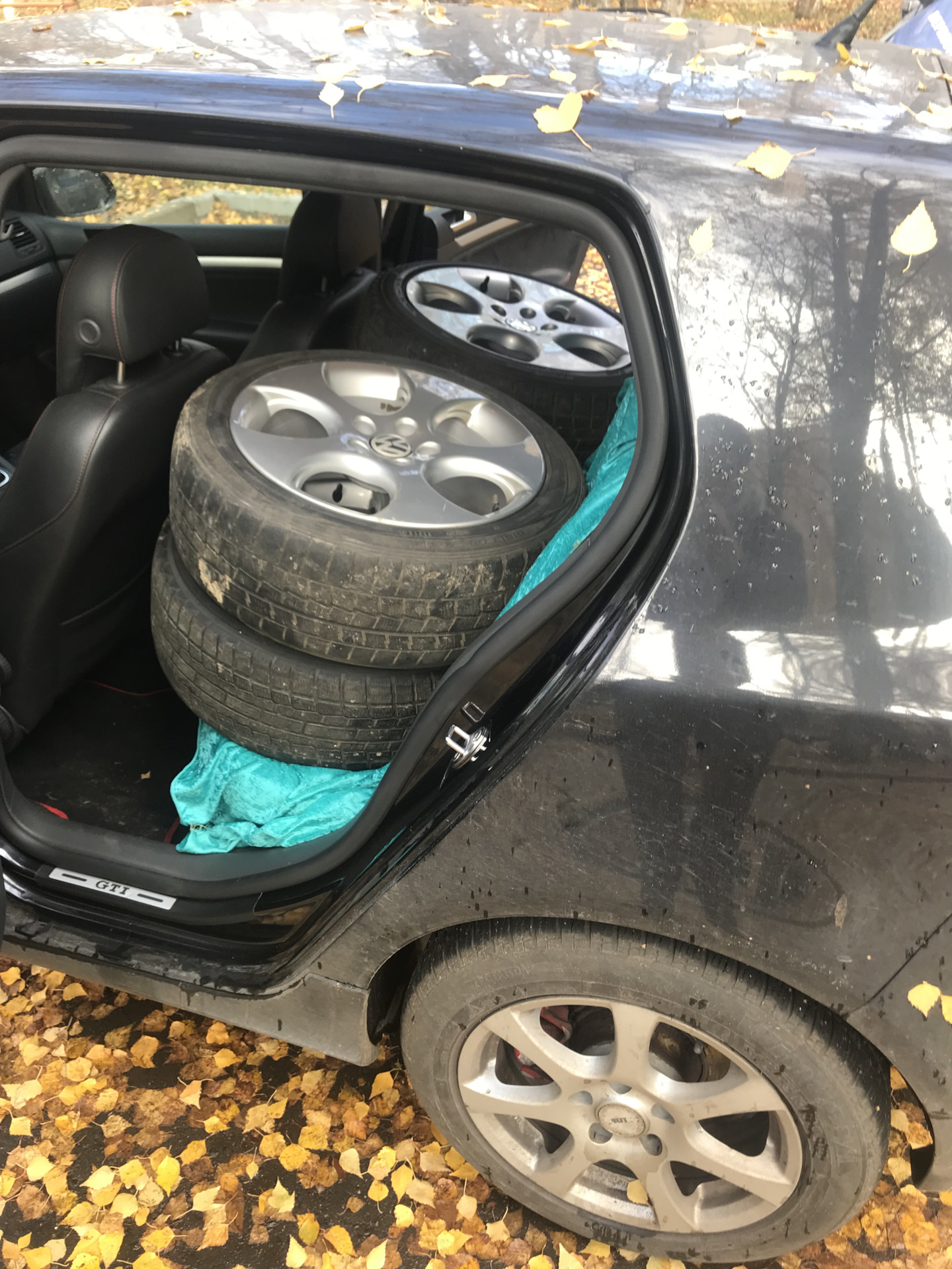 Ronal Denver — Volkswagen Golf GTI Mk5, 2 л, 2008 года | шины | DRIVE2