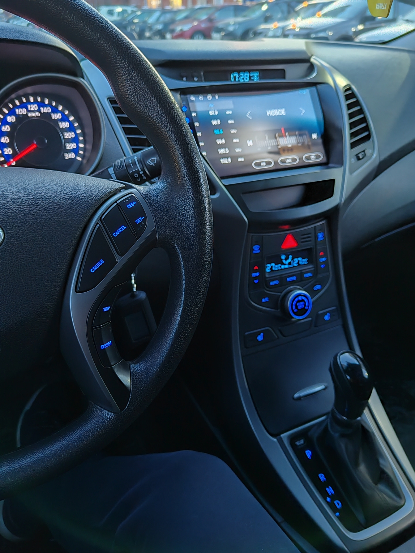 Установка ящика с крышкой (где прикуриватель, usb и aux) — Hyundai ...