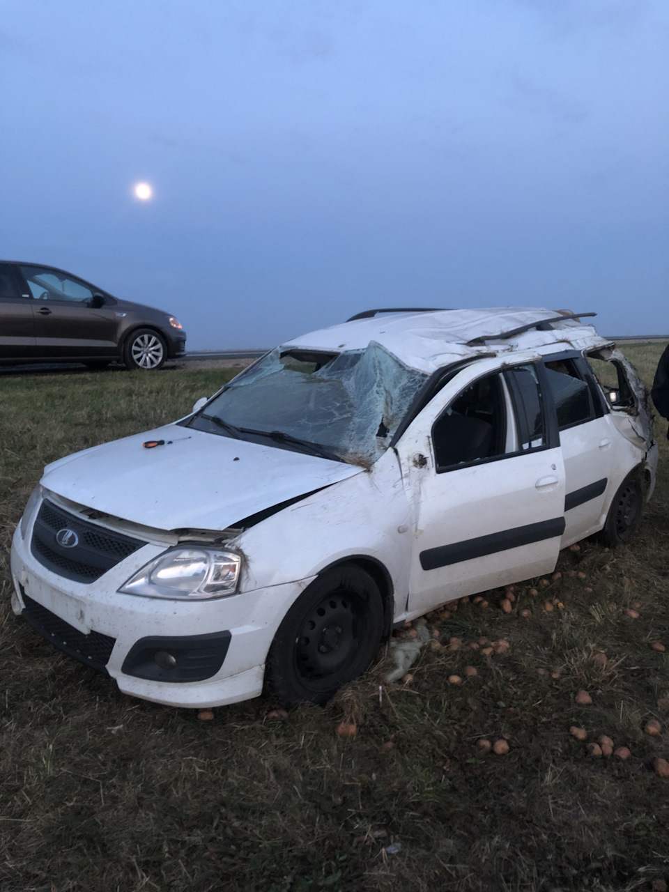 История воина окончена… — Lada Ларгус, 1,6 л, 2013 года | ДТП | DRIVE2