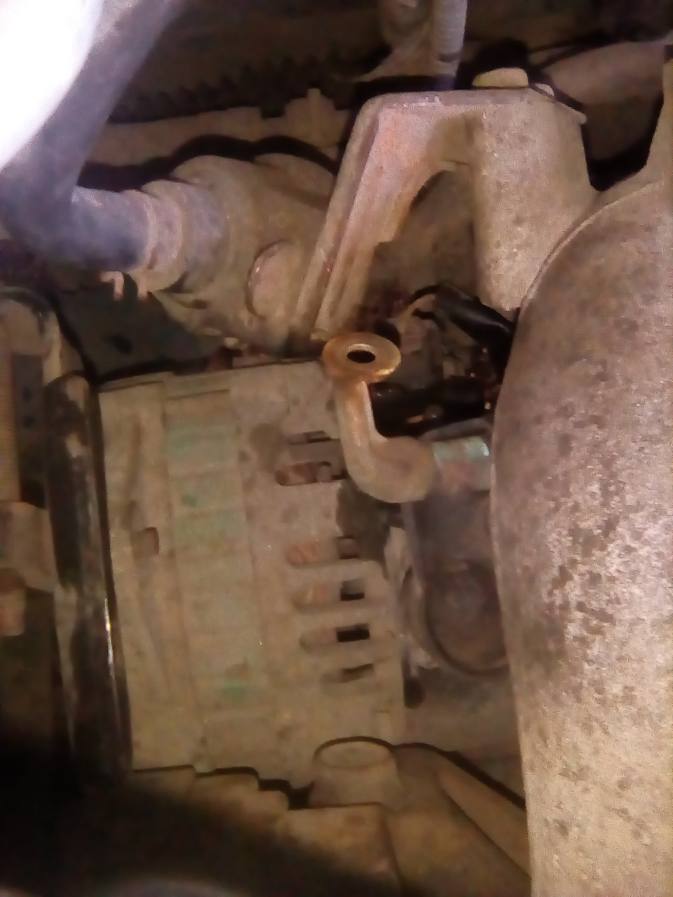 Ревизия контактов, прокладка клапанной крышки на герметик — KIA Rio (1G ...