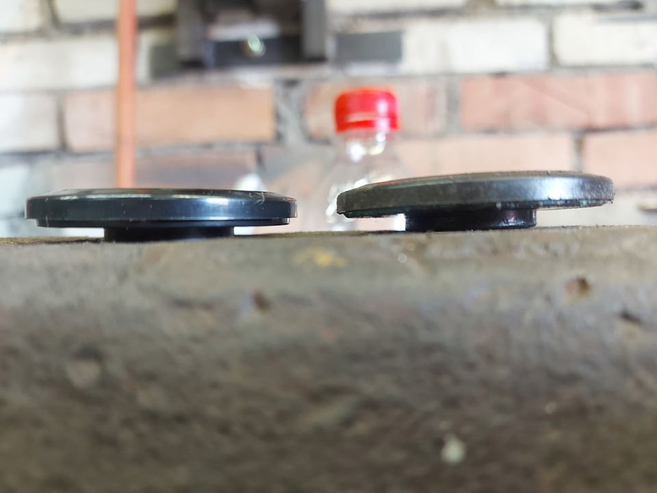 Замена опор амортизатора и опорных подшипников амортизатора. — Hyundai ...