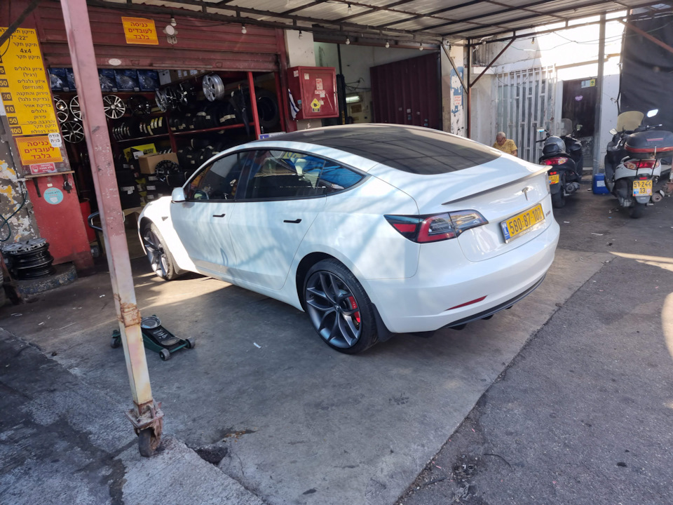 Фото в бортжурнале Tesla Model 3