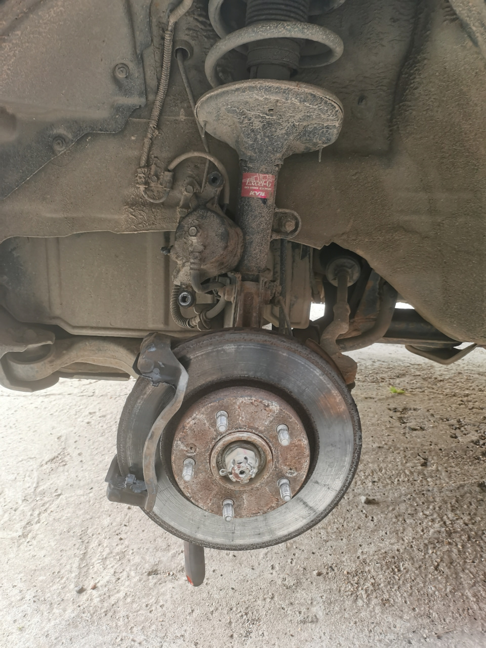 Замена тормозных дисков — Hyundai Tucson (JM), 2,7 л, 2007 года ...