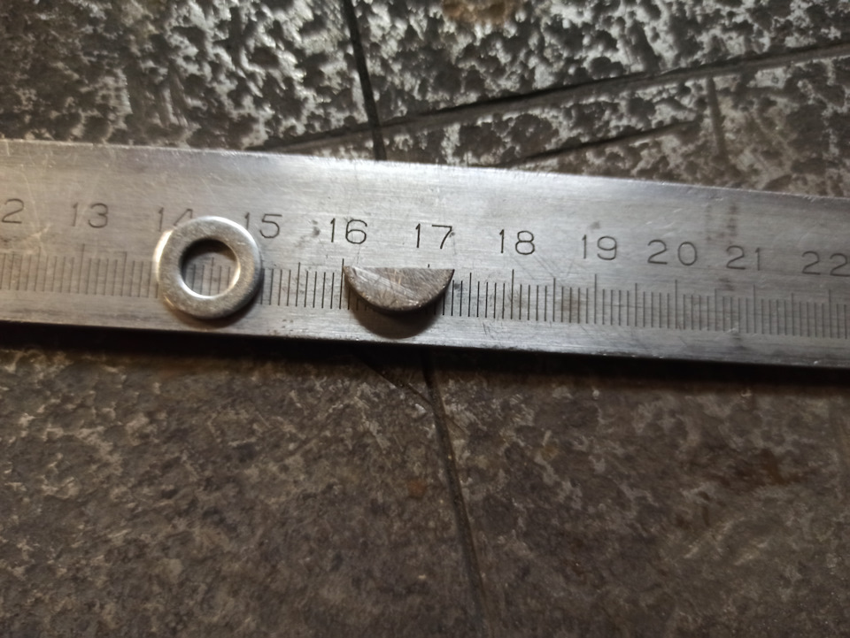 Фото в бортжурнале Lada 2112. Запчасти на фото: 5161718