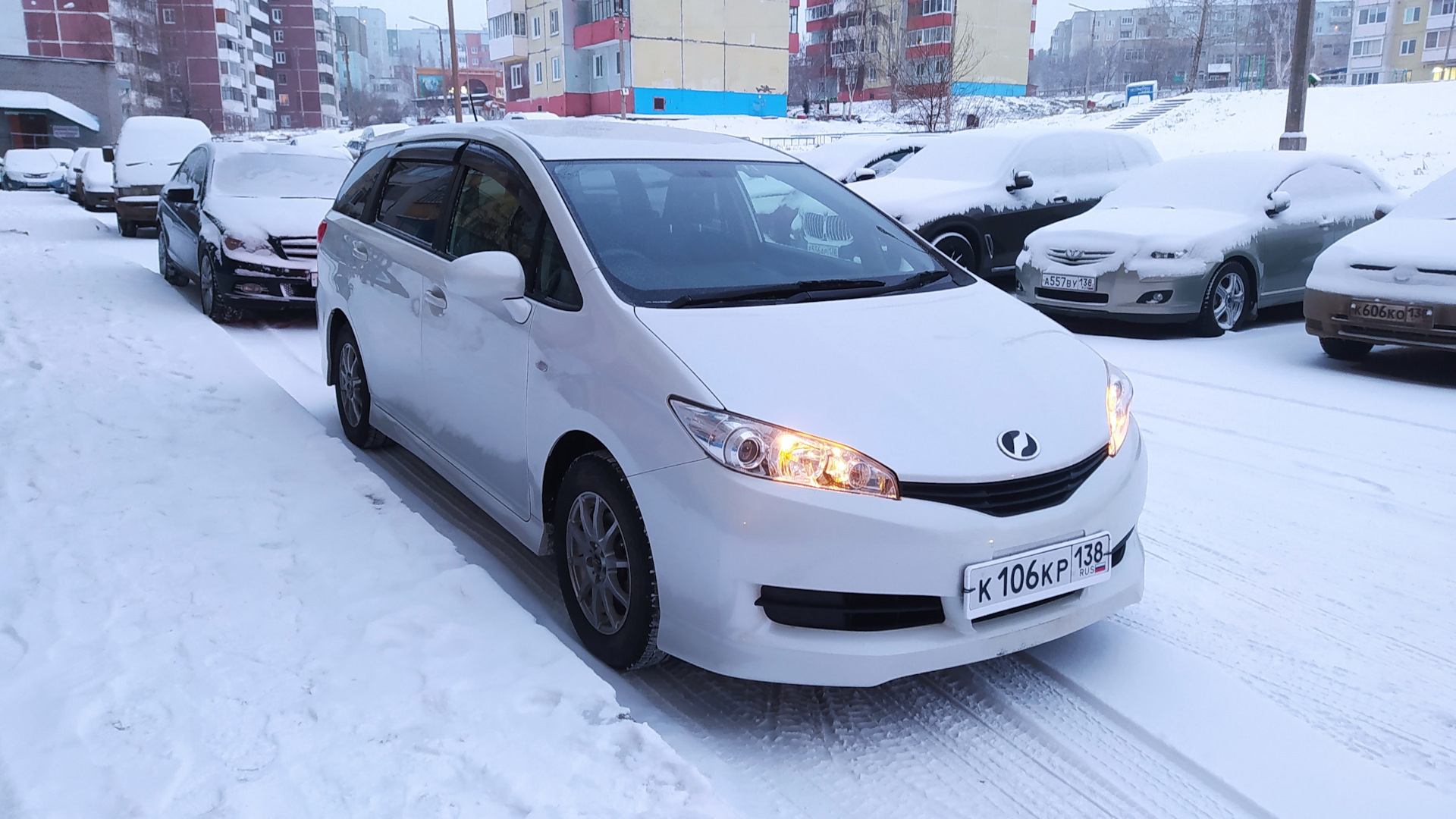 Toyota Wish (AE20) 1.8 бензиновый 2009 | Snow-White_Ship на DRIVE2