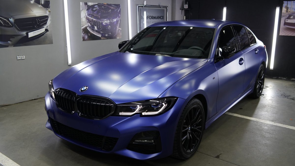 Blue Onyx Metallic BMW