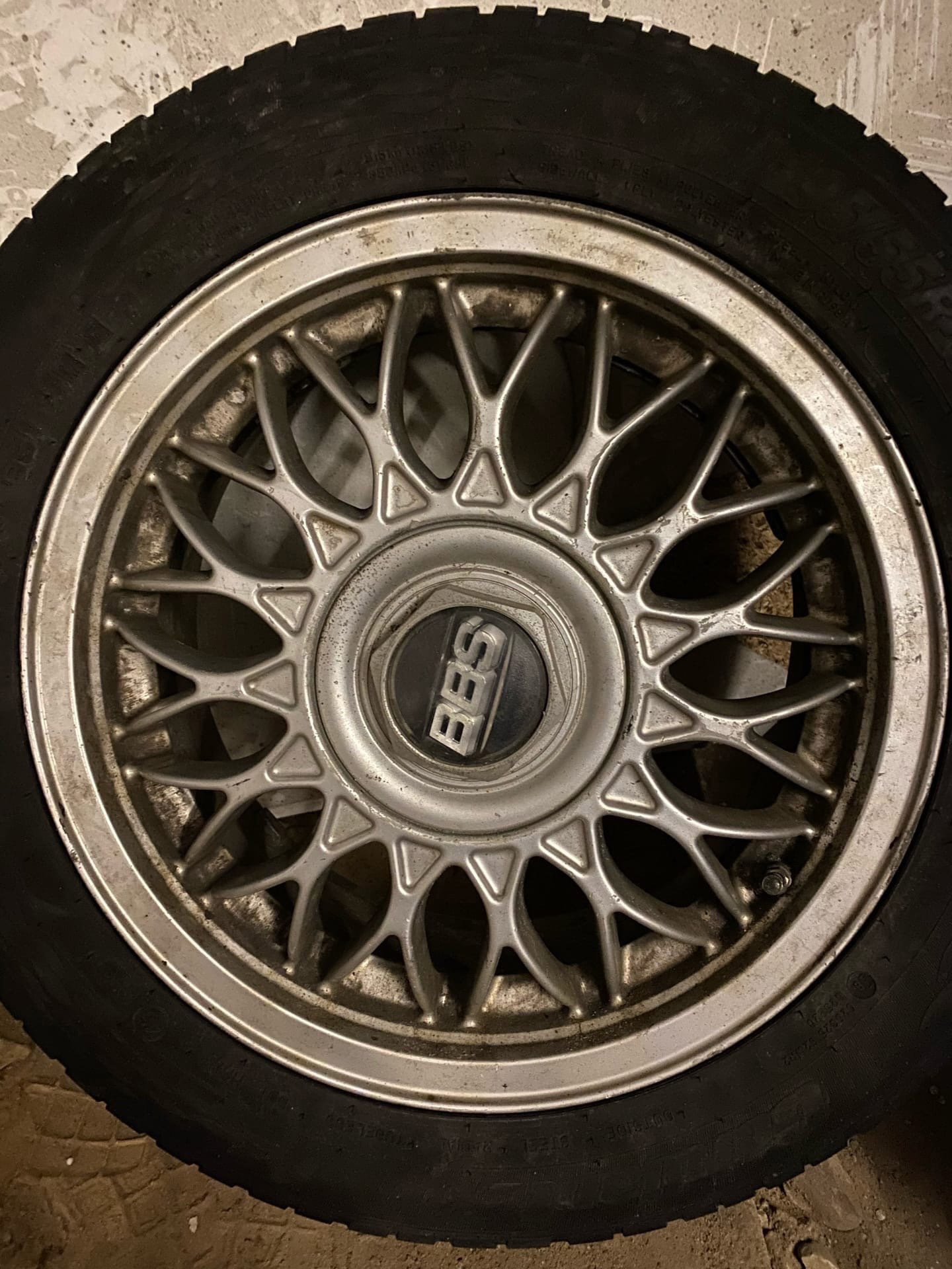 Диски беларусь. BBS RJ 15r диски. BBS С резиной. BBS диски Красноярск 4/100/15. Параметры литых дисков BBS RJ r15.