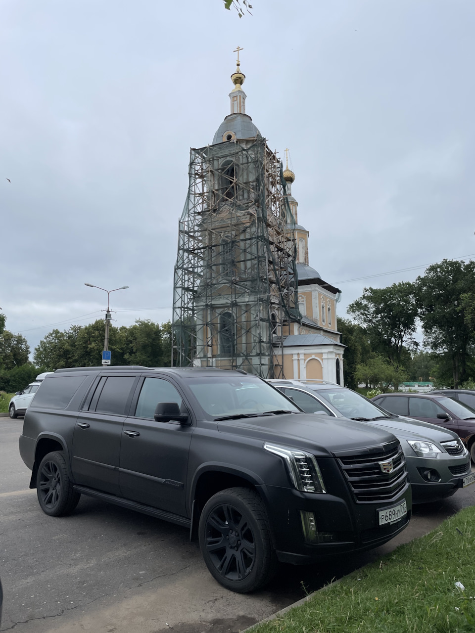 Золотое Кольцо. Углич — Cadillac Escalade ESV (3G), 6,2 л, 2015 года |  путешествие | DRIVE2