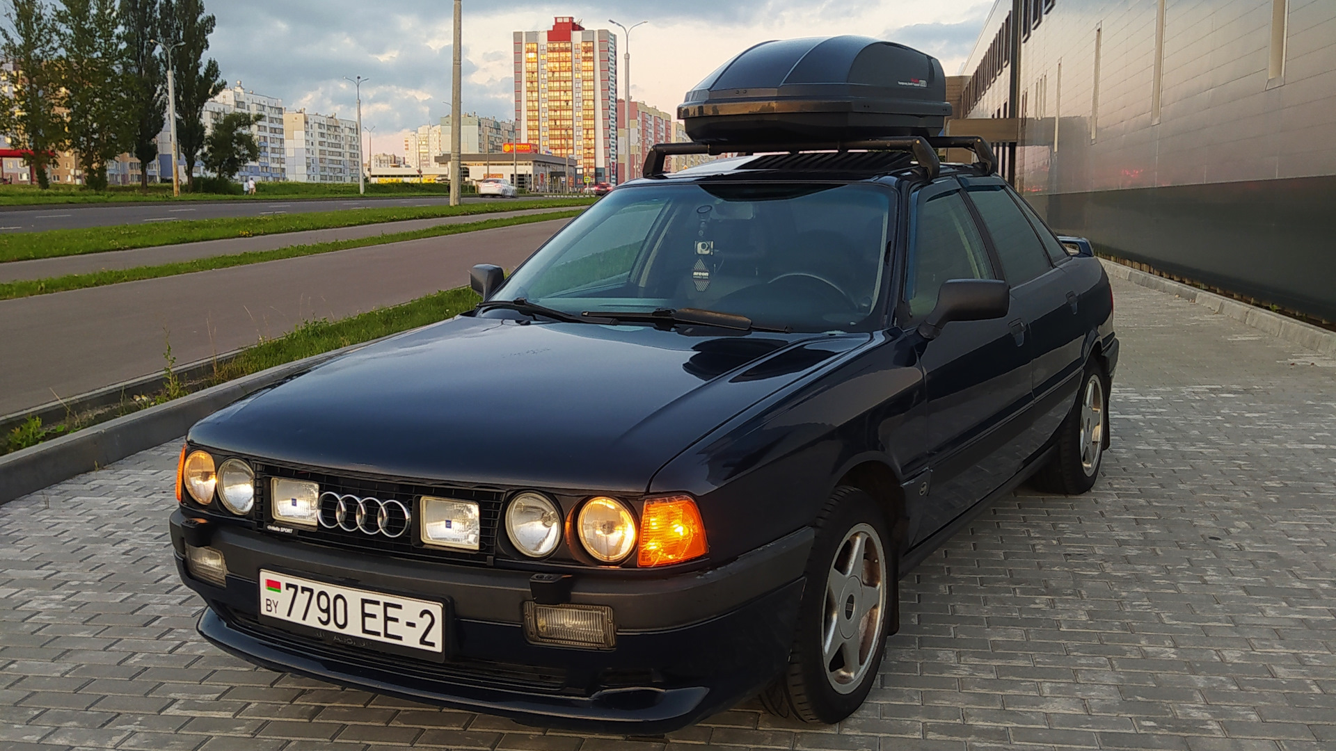 Audi 80 (B3) 2.0 бензиновый 1991 | 2.0Е Sport Edition Kamei на DRIVE2