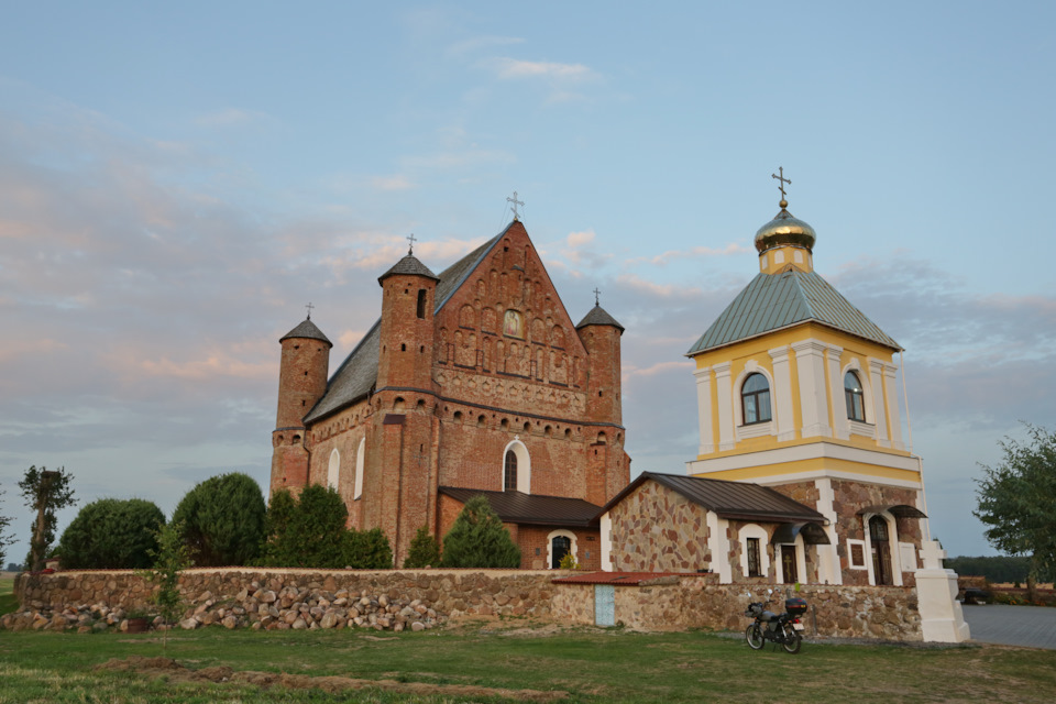 Фото в бортжурнале Toyota Sequoia (1G)