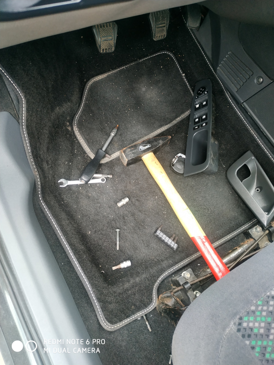 Фото в бортжурнале Lada Приора седан