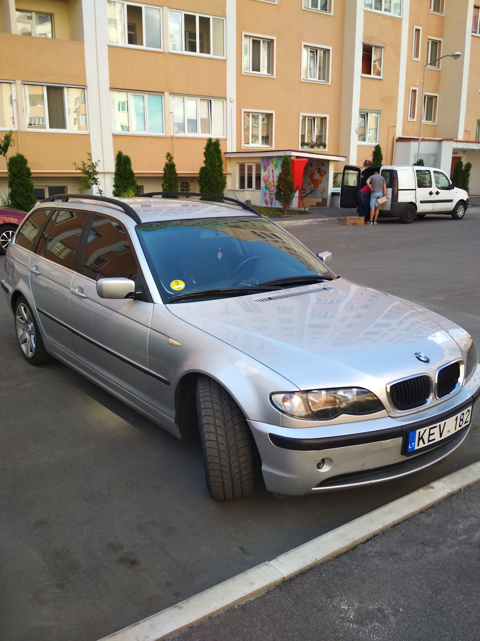 Новый член семьи или как я стал владельцем BMW — BMW 3 series Touring  (E46), 3 л, 2004 года | покупка машины | DRIVE2