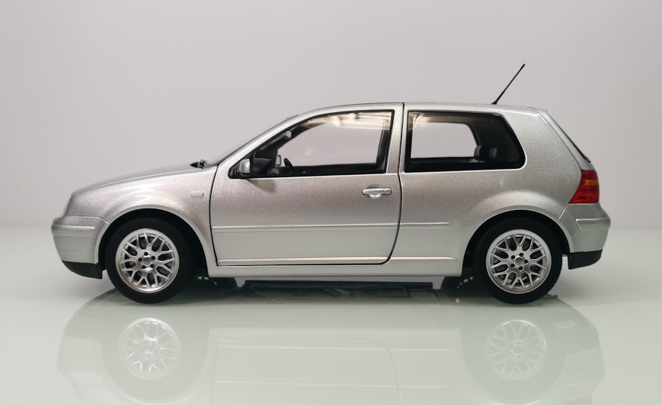 norev golf 4
