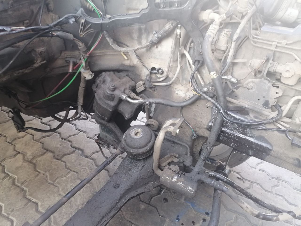 Продолжаем наводить марафет под капотом — Mercedes-Benz E-class (W124 ...