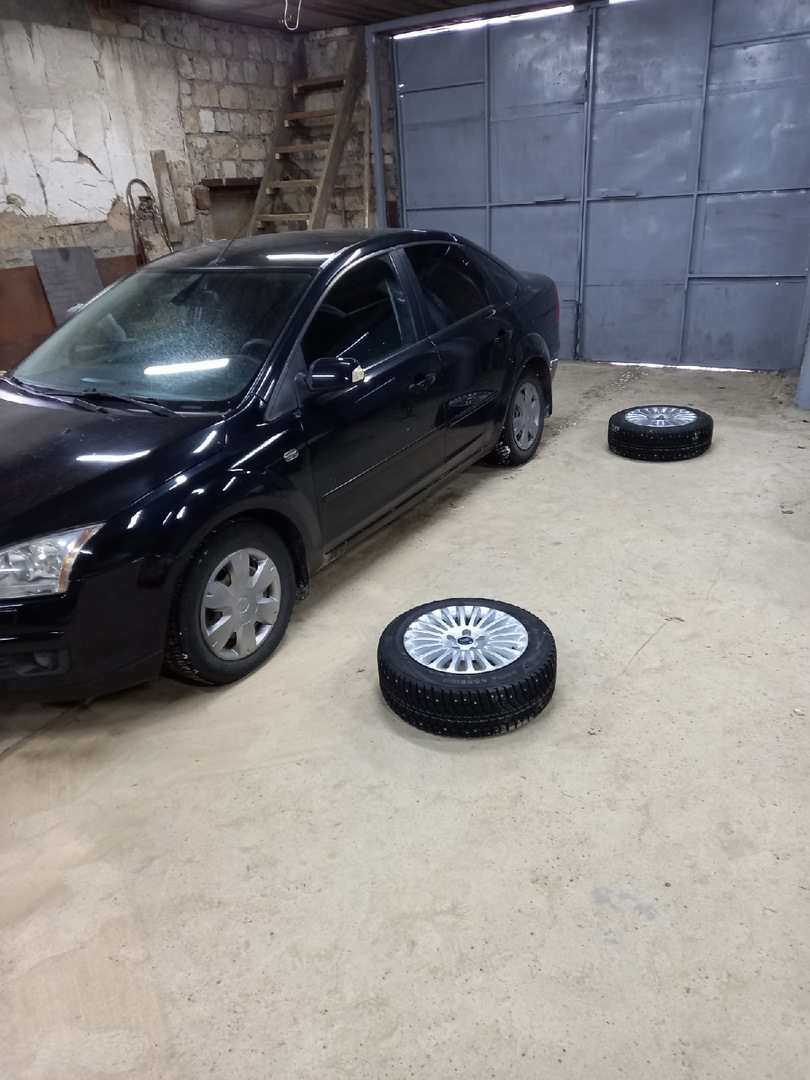 Колесные диски это 80% красоты автомобиля! — Ford Focus II Sedan, 1,6 л ...