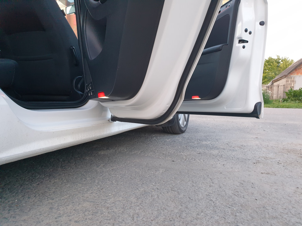 OEM Подсветка около дверного пространства — Volkswagen Jetta VI, 1,6 л ...