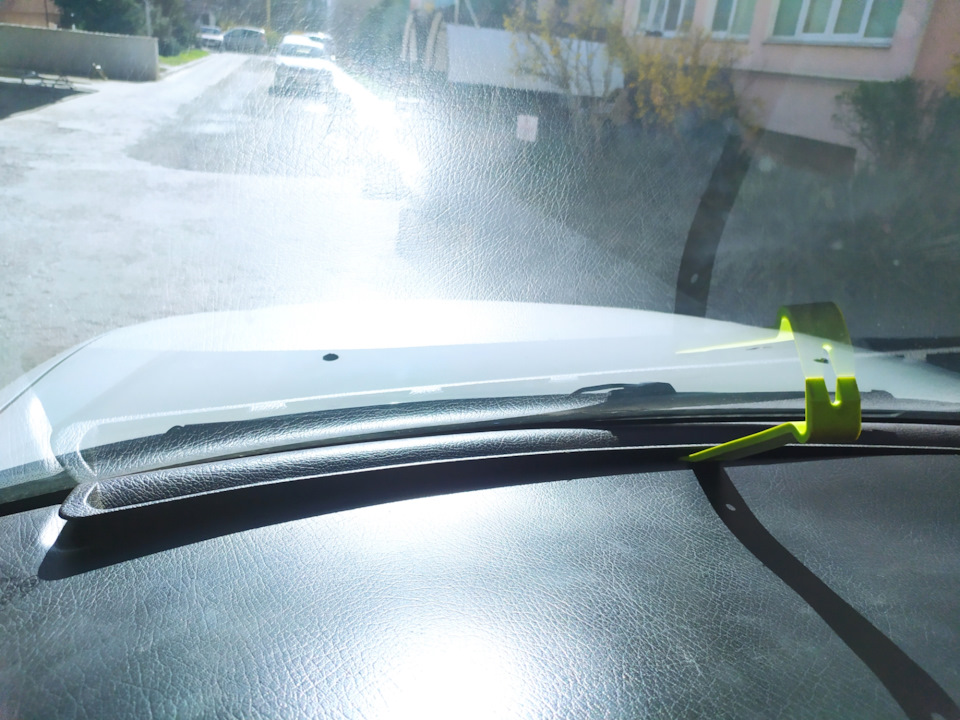 Скрип торпеды — Opel Vectra B, 1,8 л, 1997 года | другое | DRIVE2