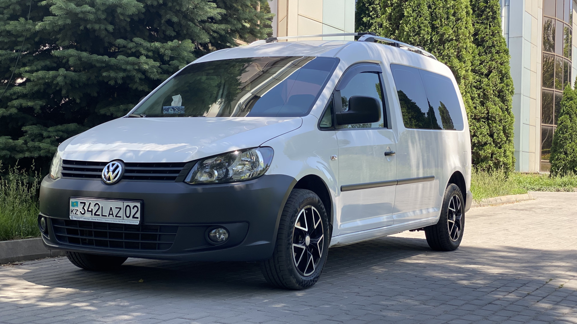 Фольксваген кадди 1.6. Кадди 2014. VW Caddy 2014. Фольксваген Кадди 2014г. Caddy 1,2.