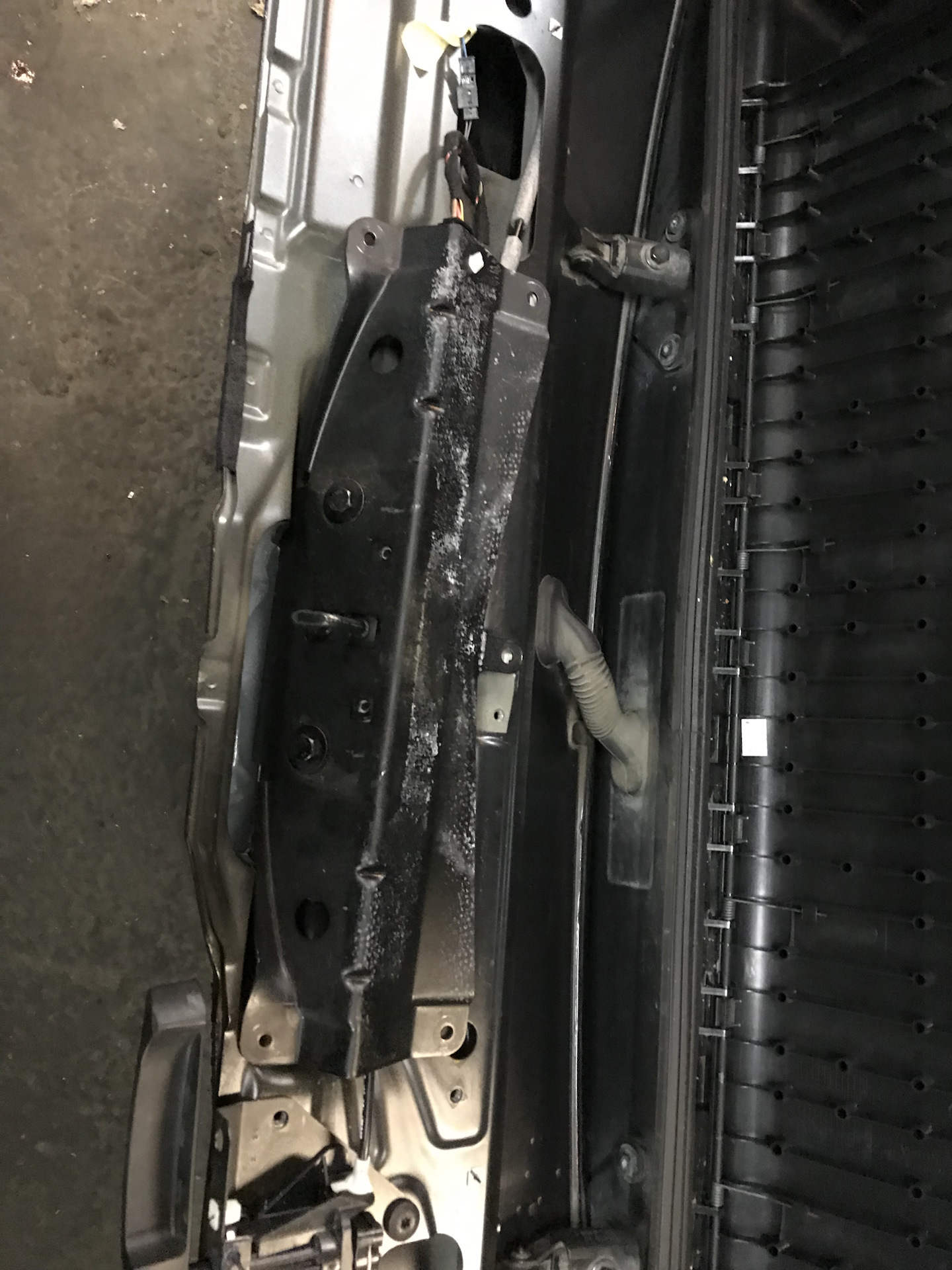 Доводчик багажника — BMW X5 (E70), 3 л, 2010 года | своими руками | DRIVE2