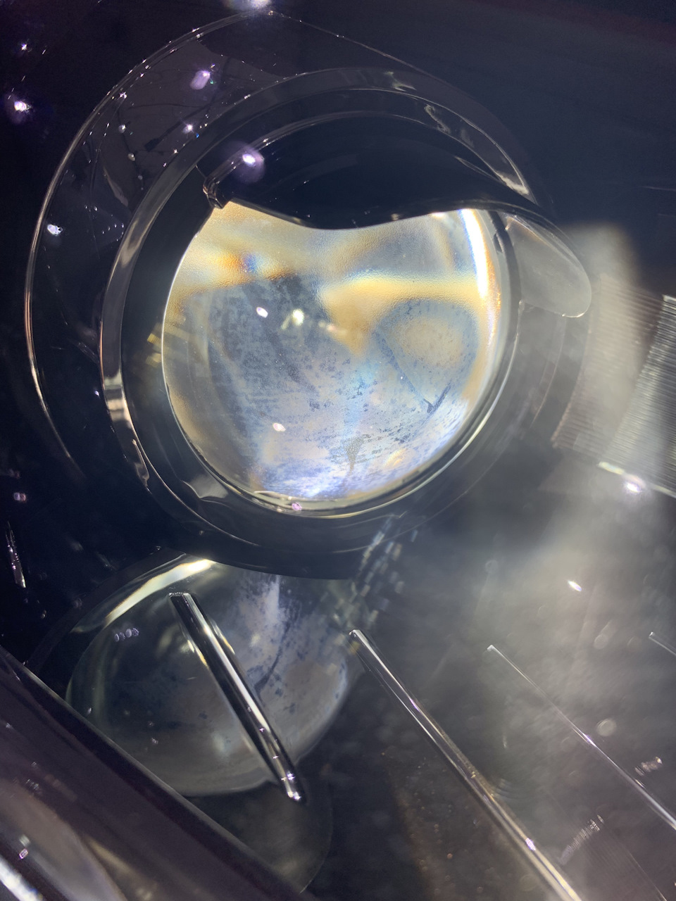 Штатный Би-ксенон, кто сталкивался, чем закончились истории ?налёт или ...