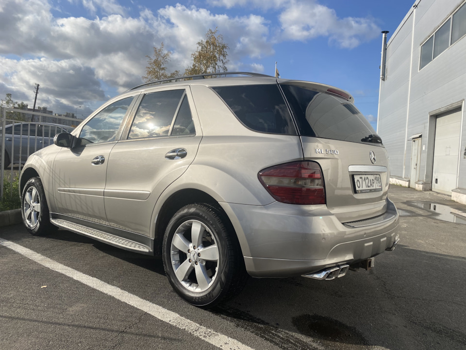 Насадки амг, бампер в цвет — Mercedes-Benz M-Class (W164), 5 л, 2006 ...