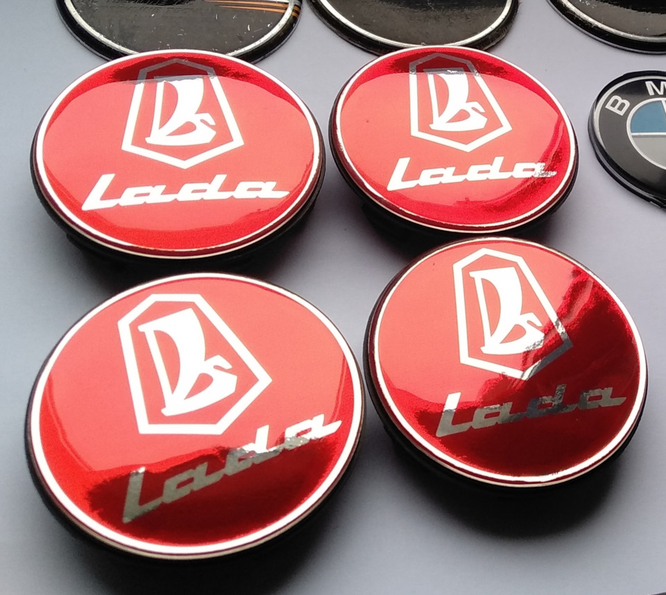 Центральные колпачки дисков. — Lada 21074, 1,6 л, 2010 года | другое ...