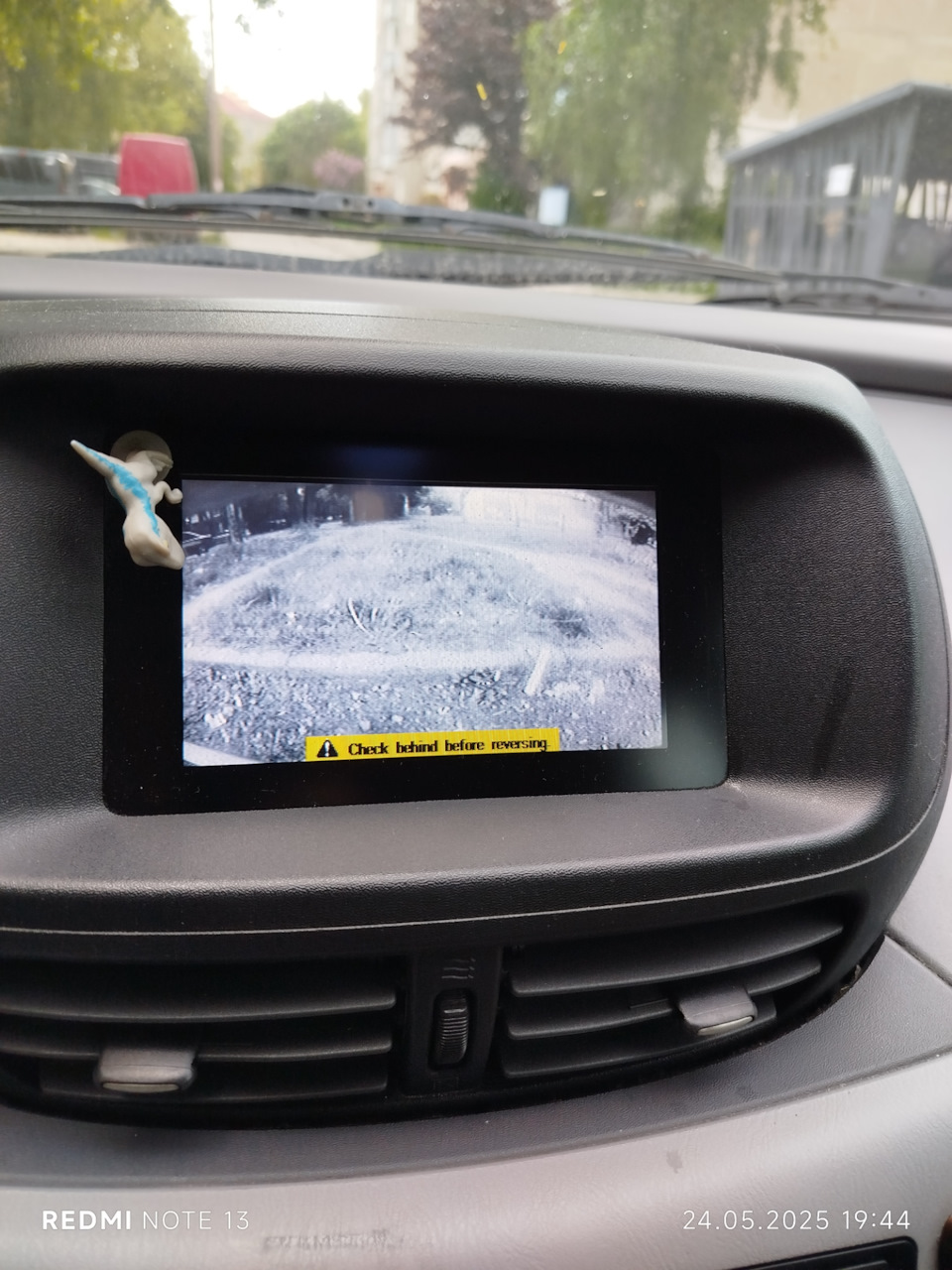 Фото в бортжурнале Nissan Almera Tino