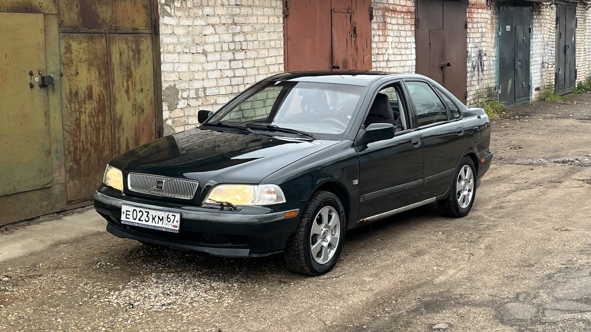 Volvo S40 (1G) 1.8 бензиновый 1998 | на DRIVE2