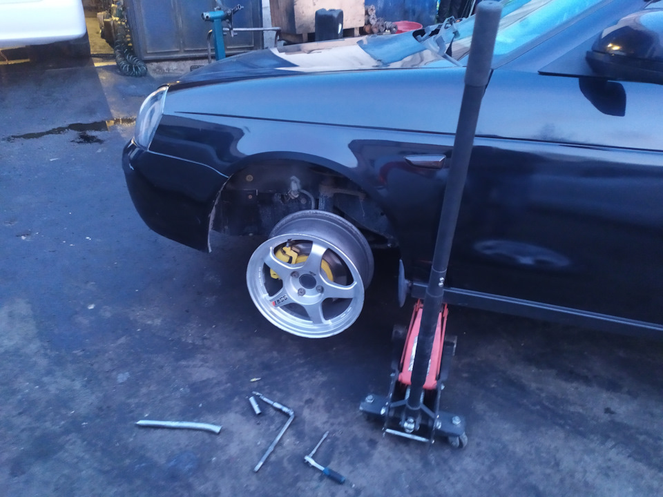 Фото в бортжурнале Lada Приора хэтчбек