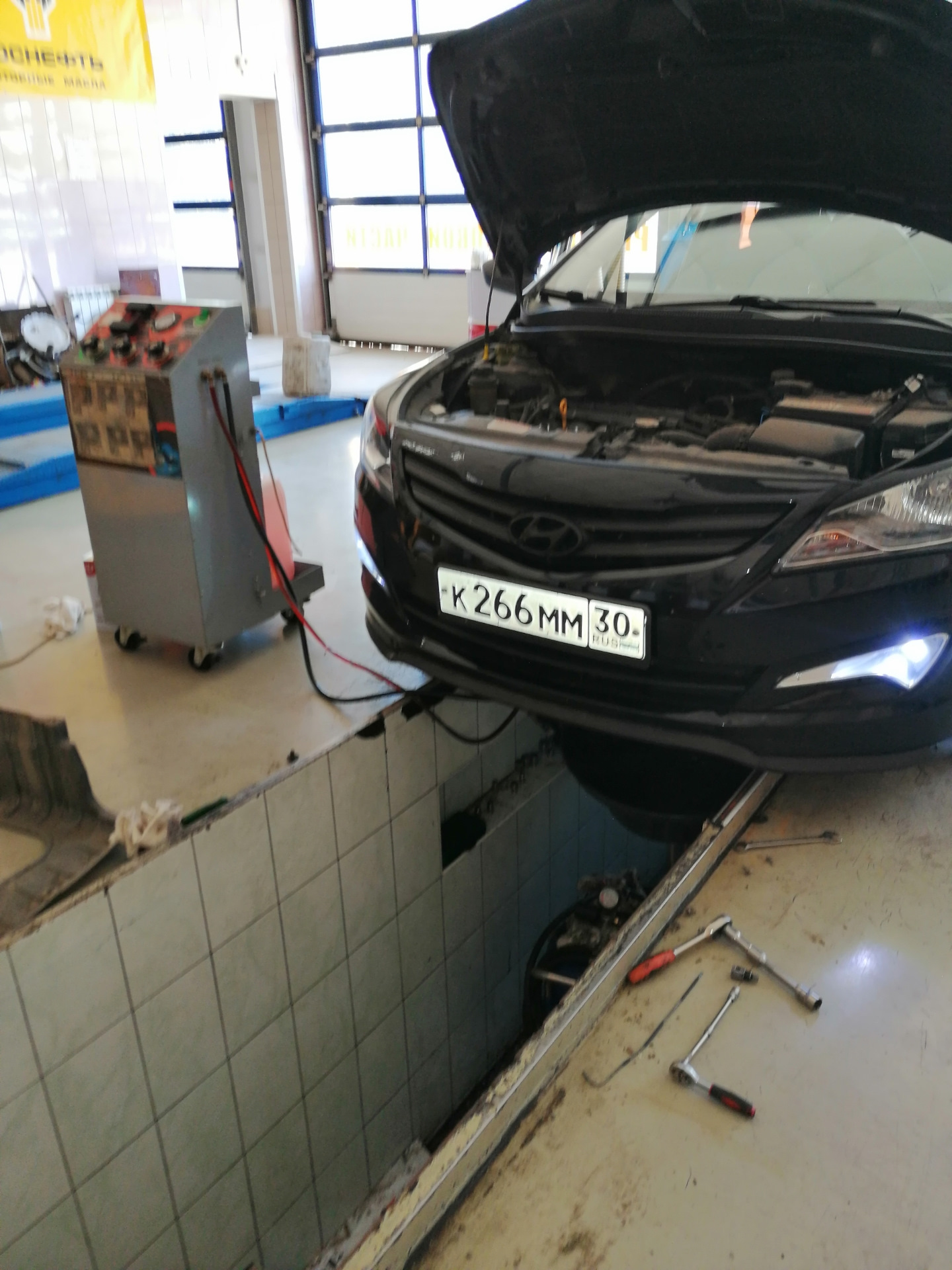 Замена масла акпп — Hyundai Solaris, 1,6 л, 2014 года | визит на сервис ...