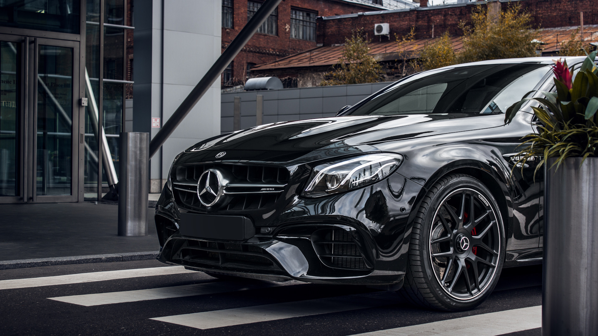 Мерседес амг 63. Mercedes e63s AMG. E63s AMG 2021. Mercedes e63 AMG 2021 Black.