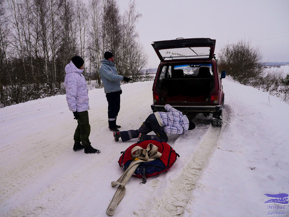 Регулируемая опора для стеллажа - 92 фото