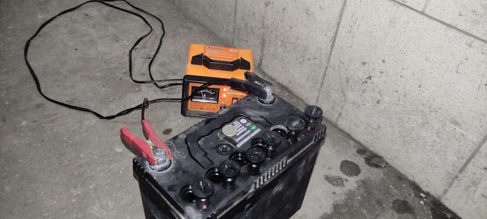 Мертвый аккумулятор — Suzuki Wagon R (2G)