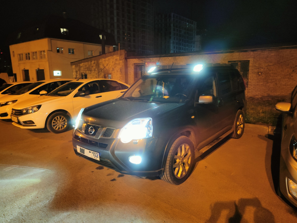 Свет ночью — Nissan X-Trail II (t31)