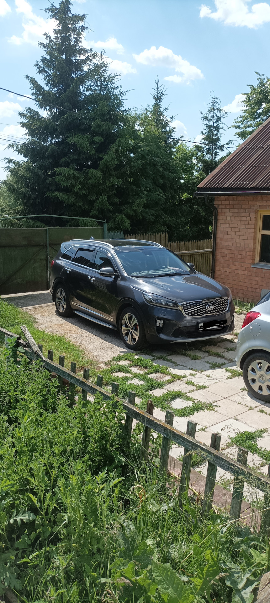 Пылесборник мне на торпеду. ⛱️🏖🏖 — KIA Sorento (3G), 2,2 л, 2019 года |  аксессуары | DRIVE2