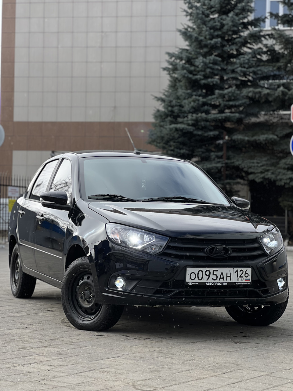 5. Оклейка в бронепленку и замена пластика салона — Lada Гранта (2G) FL,  1,6 л, 2023 года | стайлинг | DRIVE2