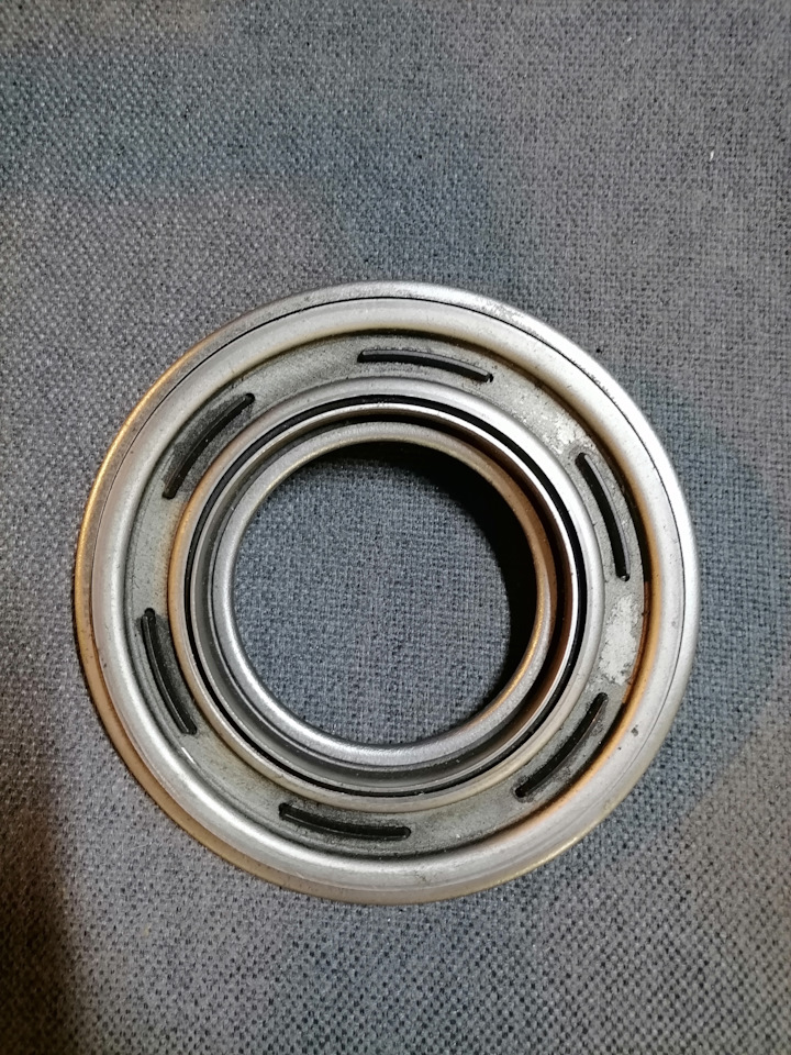 Мембрана включения блокировки Паджеро 2 на Mitsubishi Montero II (V20 ...