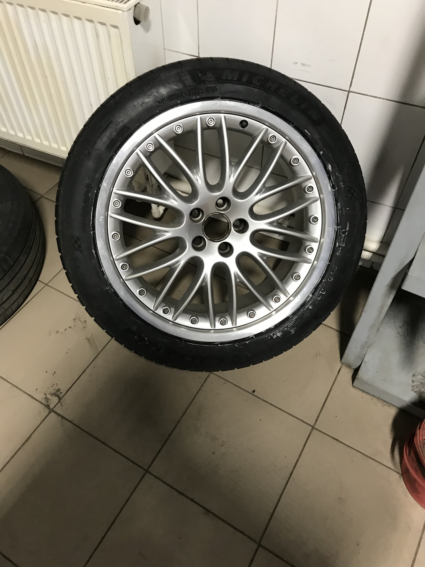 255 45 r20. Pilot Sport 4s 255/35 r19 Audi. 255/35r19 Michelin Pilot Sport 4s Audi. R20 255/45 Audi драйв.