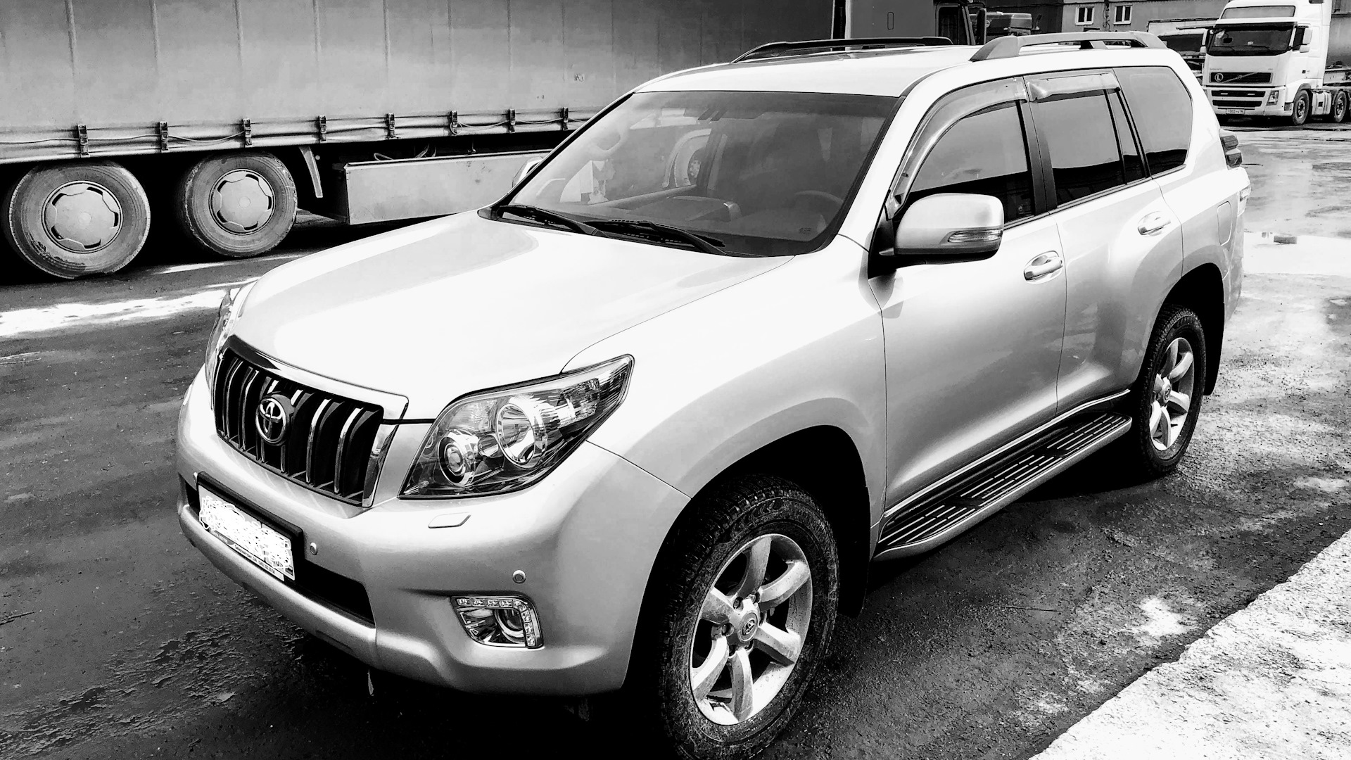 Прадо улан удэ. Toyota Land Cruiser Prado. Toyota Land Cruiser Prado 4.0. Prado 2011. Прадо 4 0 2011.