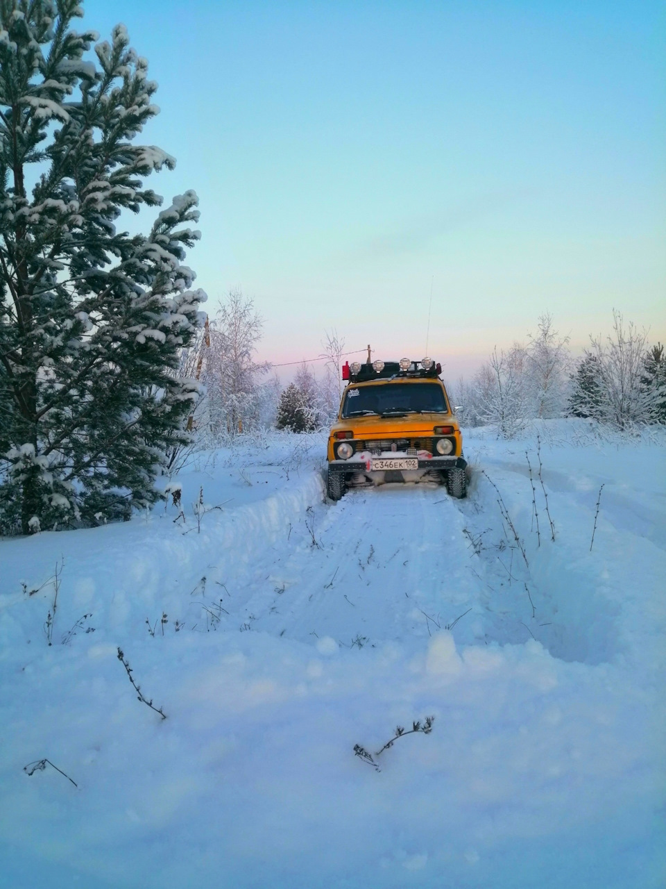 Новый год в экстремальных условиях 🥶🥶 — Lada 4x4 3D, 1,6 л, 1977 года |  путешествие | DRIVE2