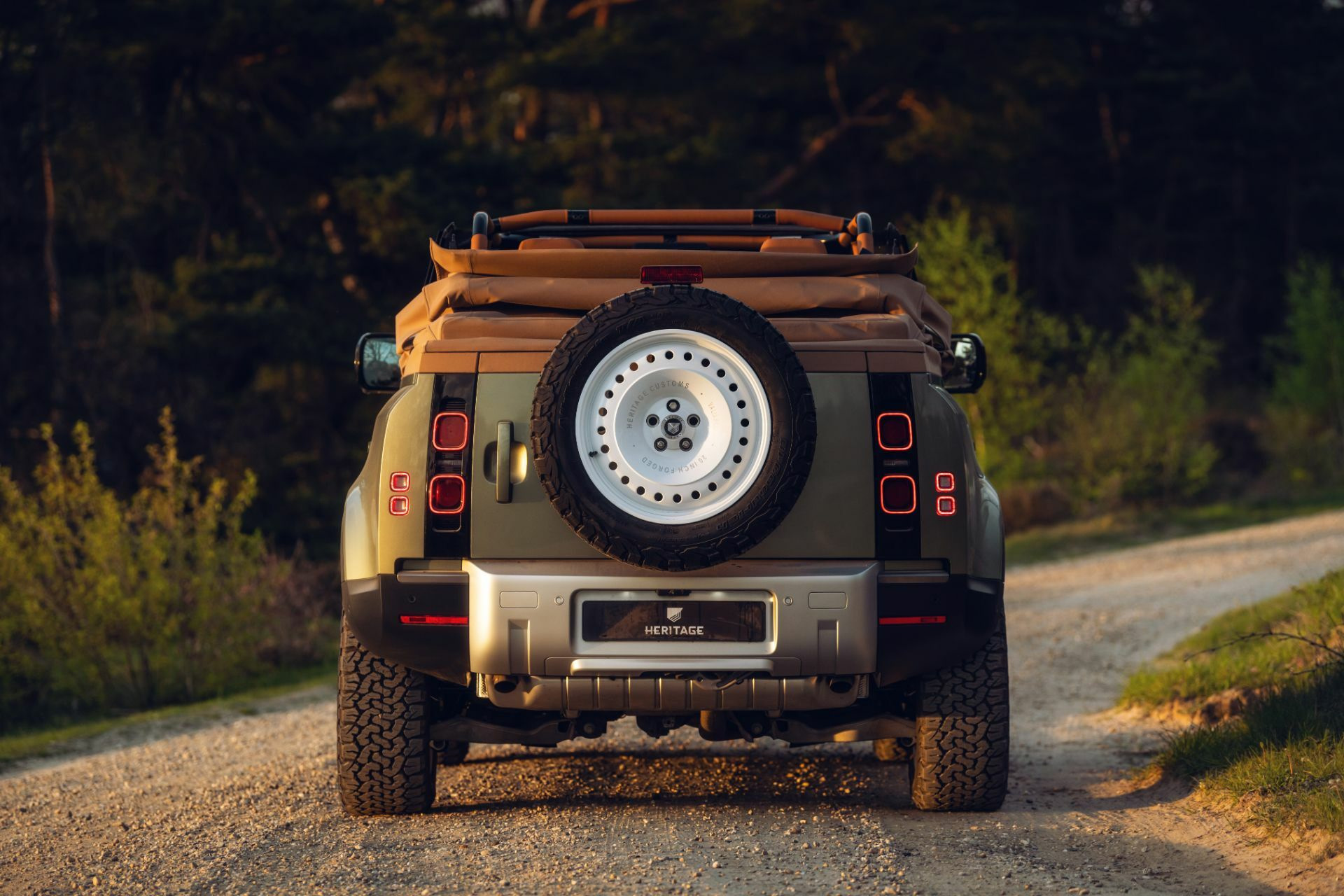 Land Rover Defender 90 кабриолет