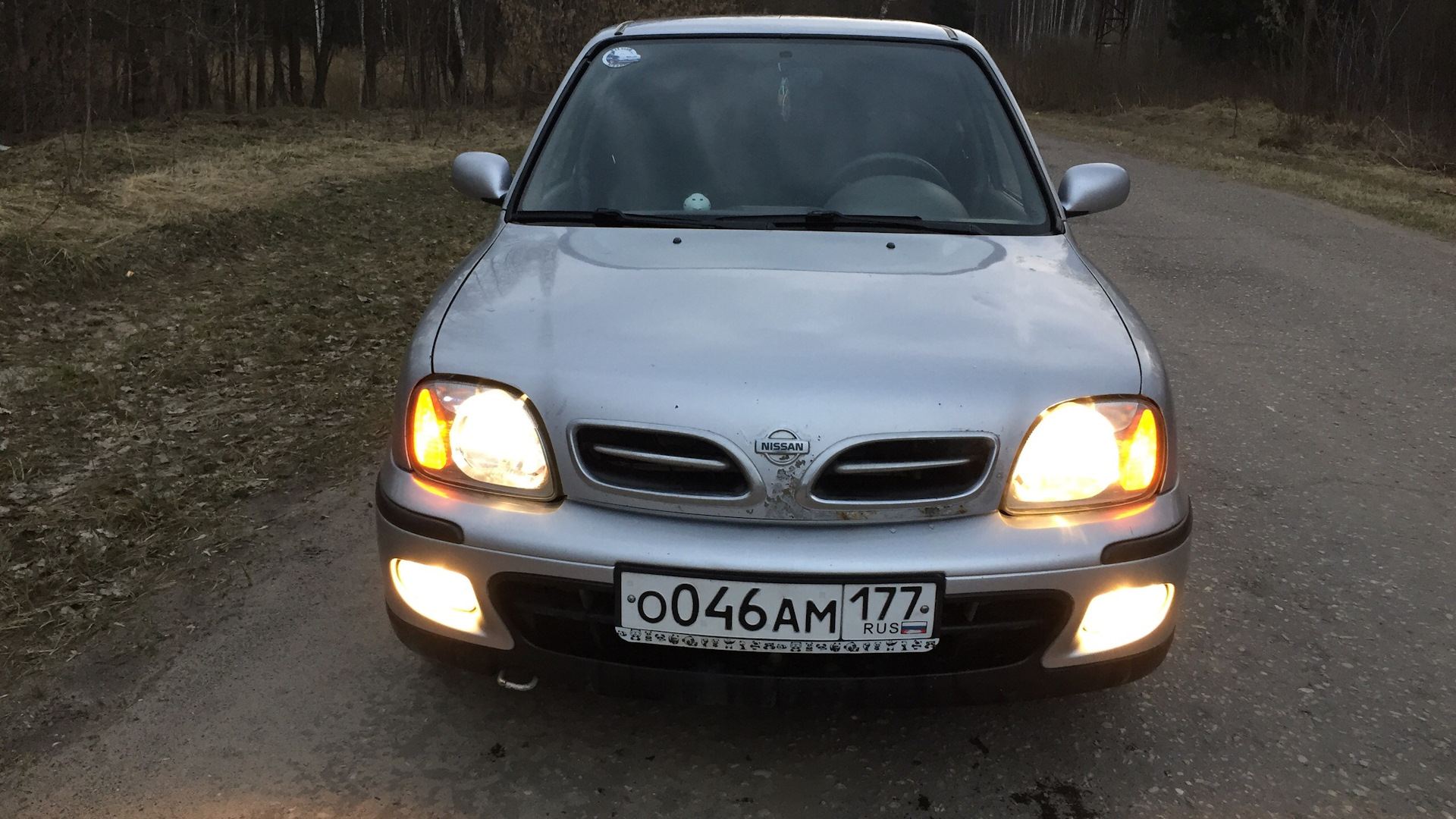 Nissan Micra (K11) 1.0 бензиновый 2001 | Малыш таксист на DRIVE2