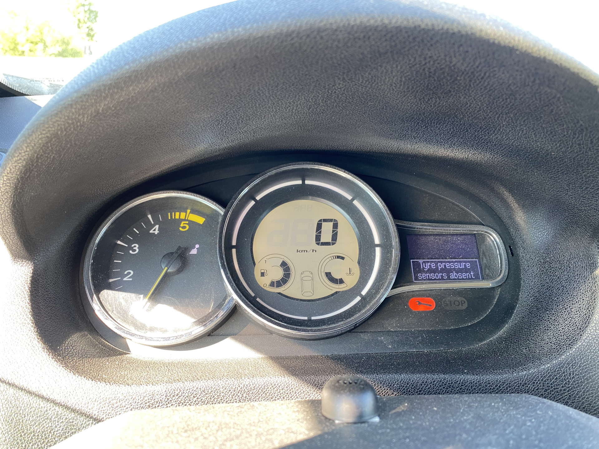 Tyre pressure sensor absent (Решено) — Renault Megane III, 1,5 л, 2010 ...