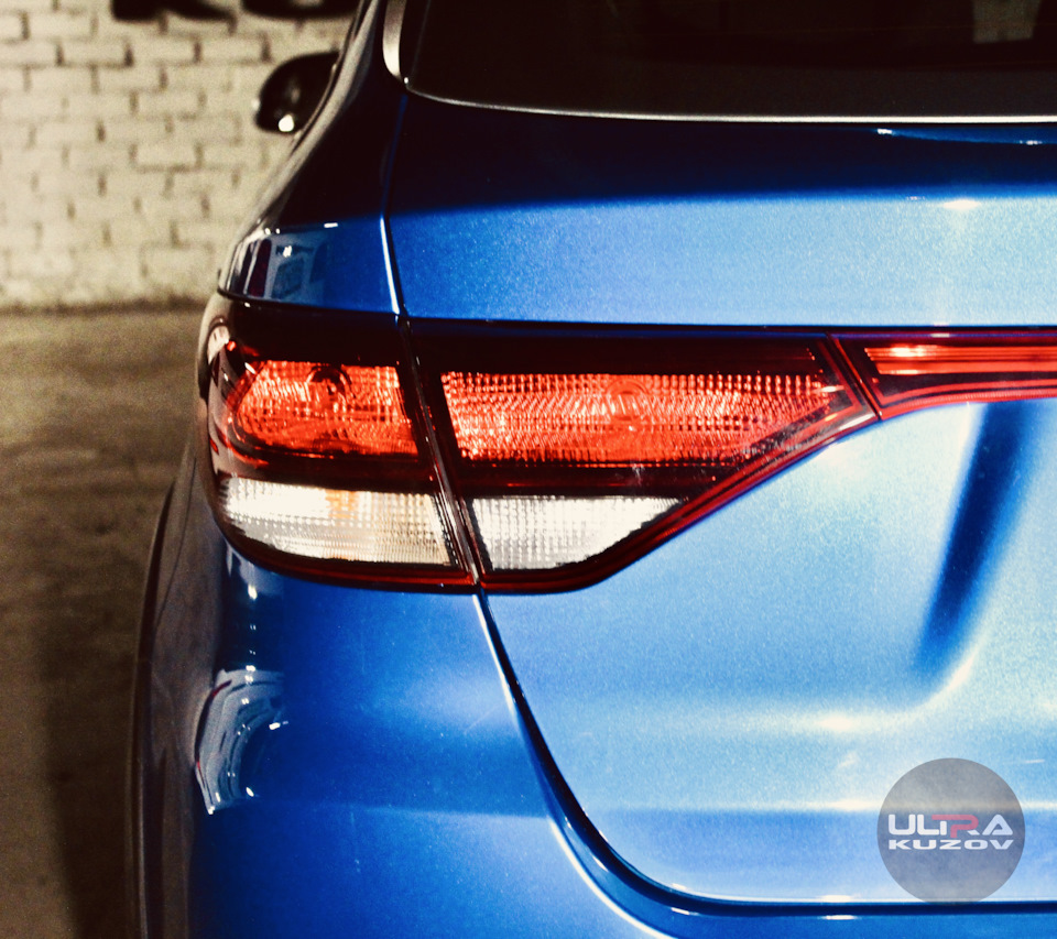 Удаление вмятины без покраски на крышке багажника Kia Rio X Line ...