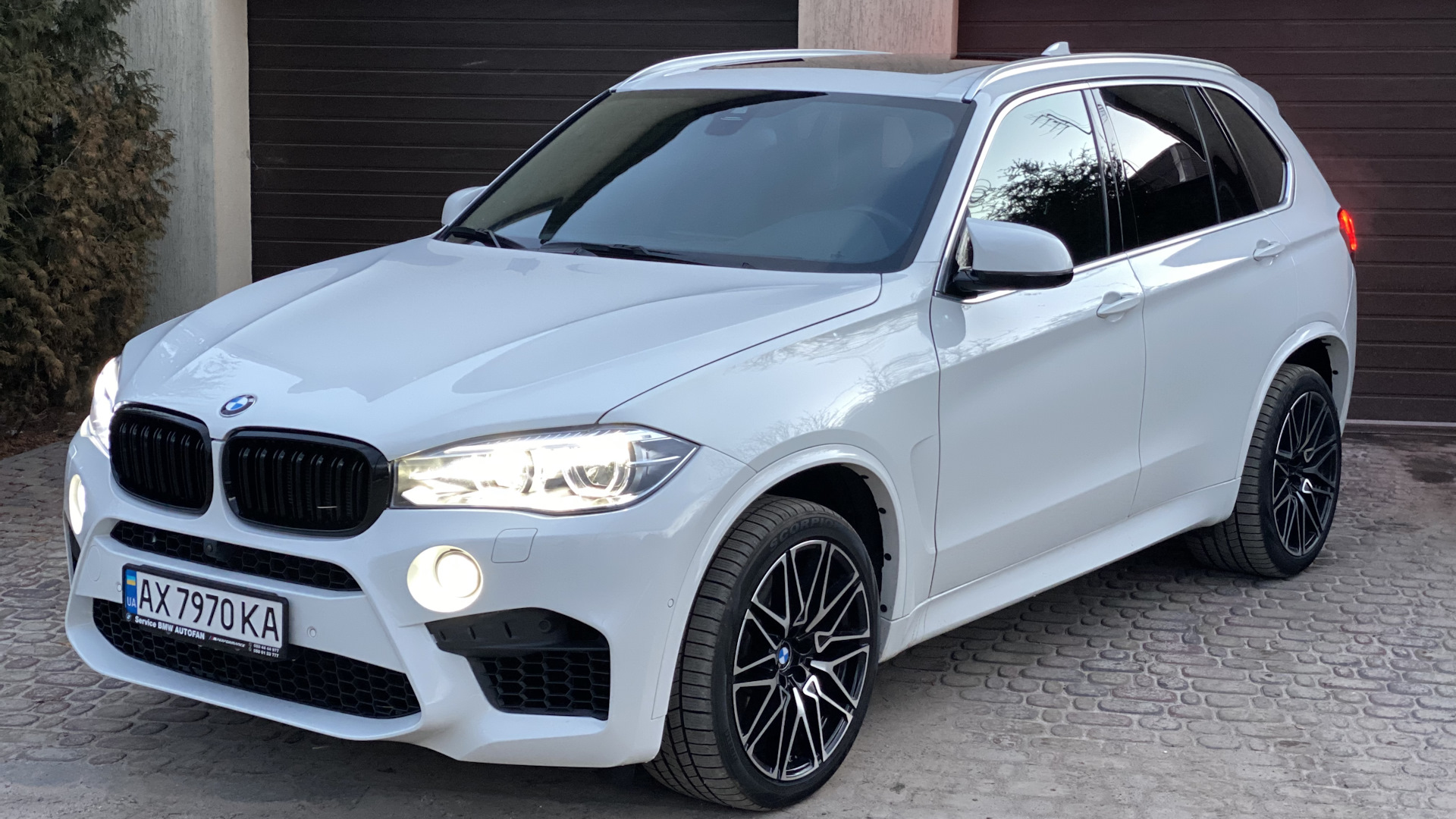 BMW X5 (F15) - цены, отзывы, характеристики X5 (F15) от BMW