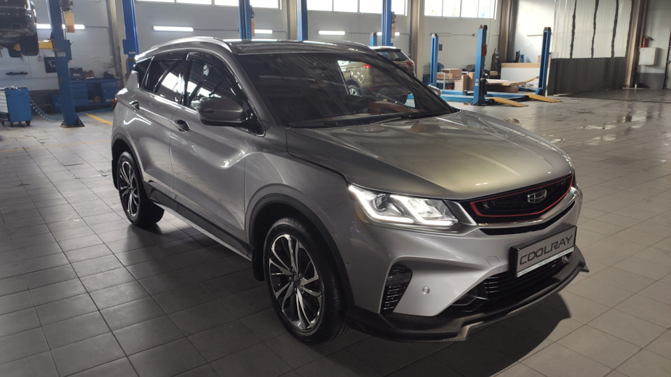 Бортжурнал Geely Coolray Flagship серебро