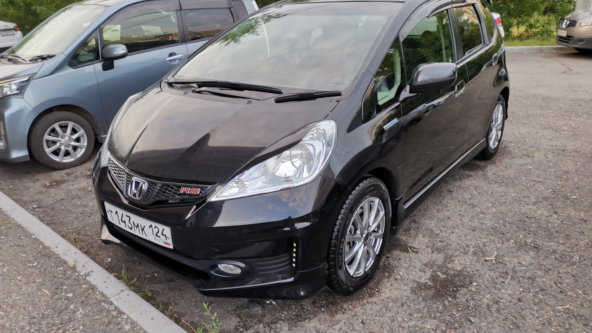 Honda Fit (2G) 1.5 бензиновый 2010 | RS на DRIVE2